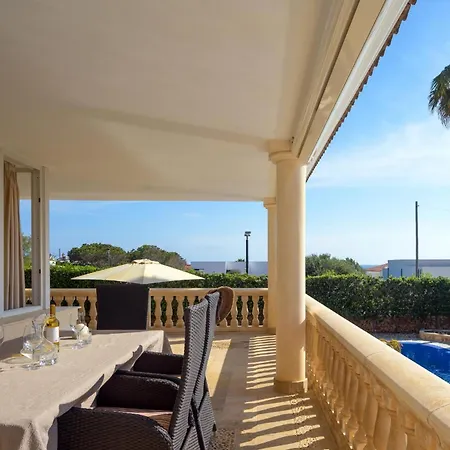 Rafael Villa Sant Lluís